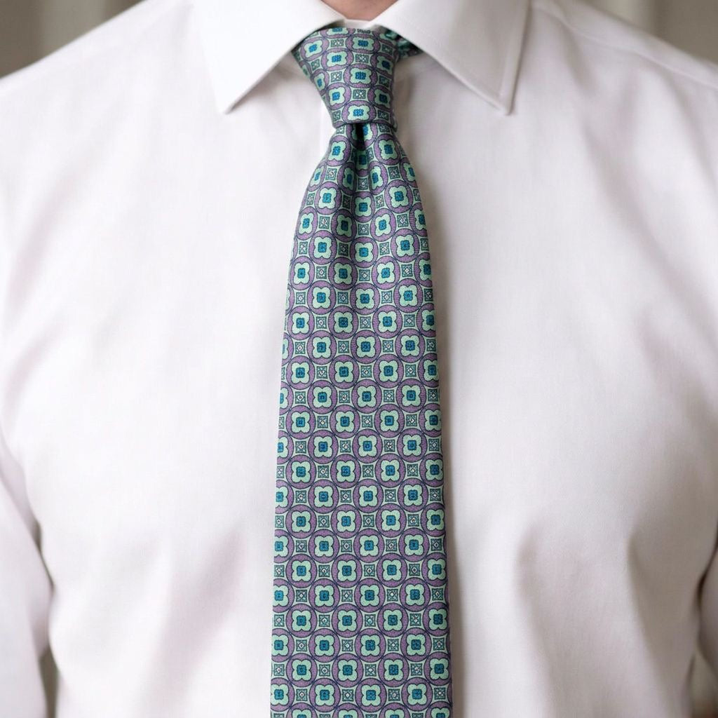 Corbata celeste geométrico