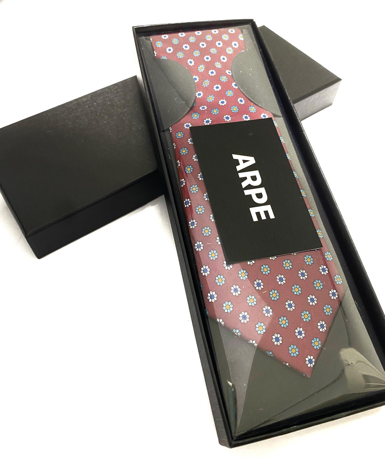 Corbata granate flores